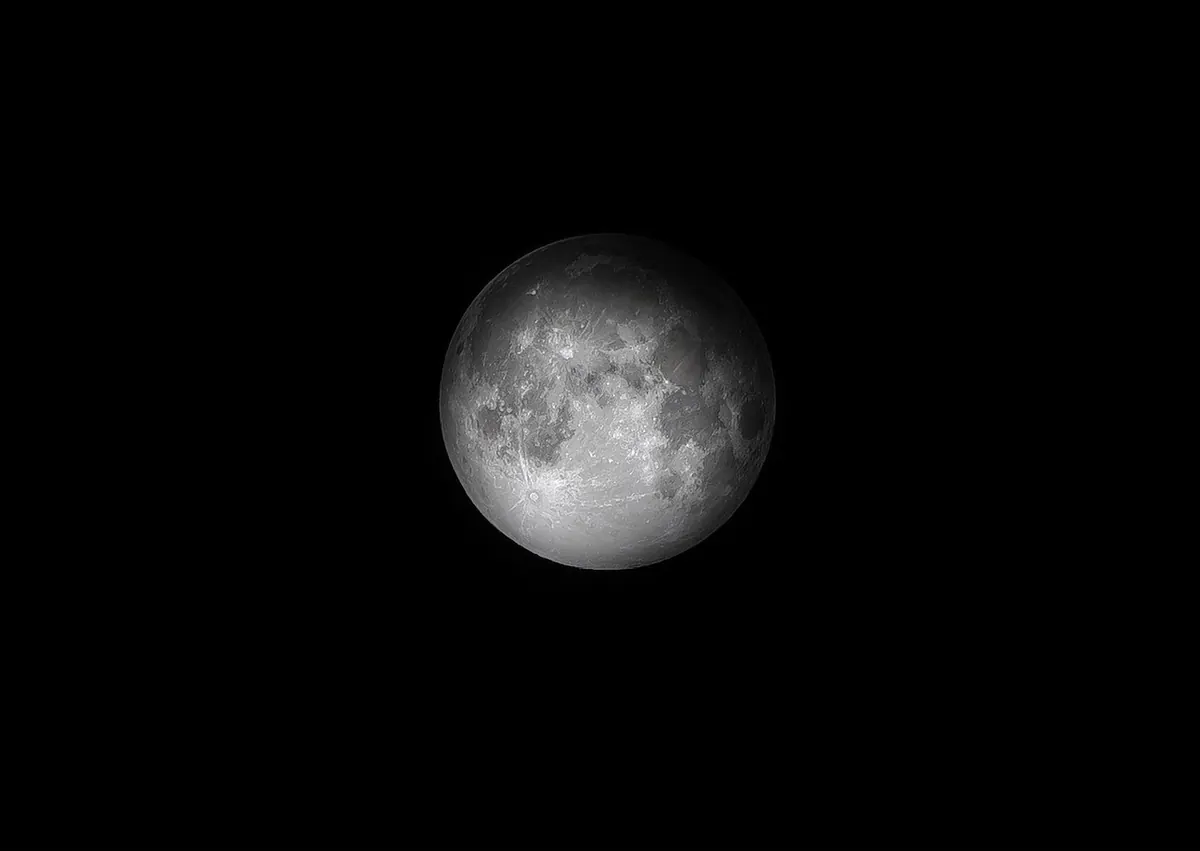 Sidereal vs Synodic Month: Why Lunar Calendars Drift