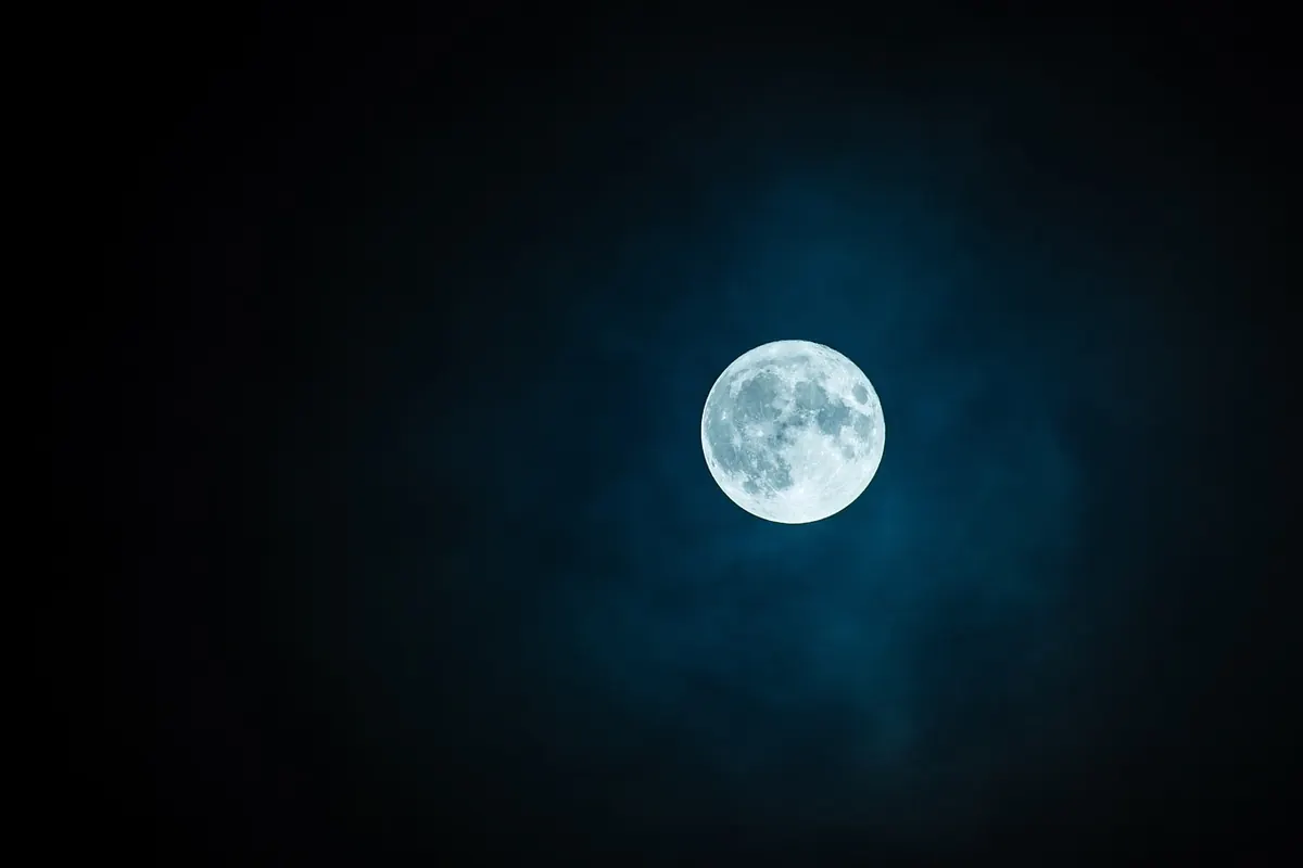 Why the Moon Looks Upside Down in the Southern Hemisphere